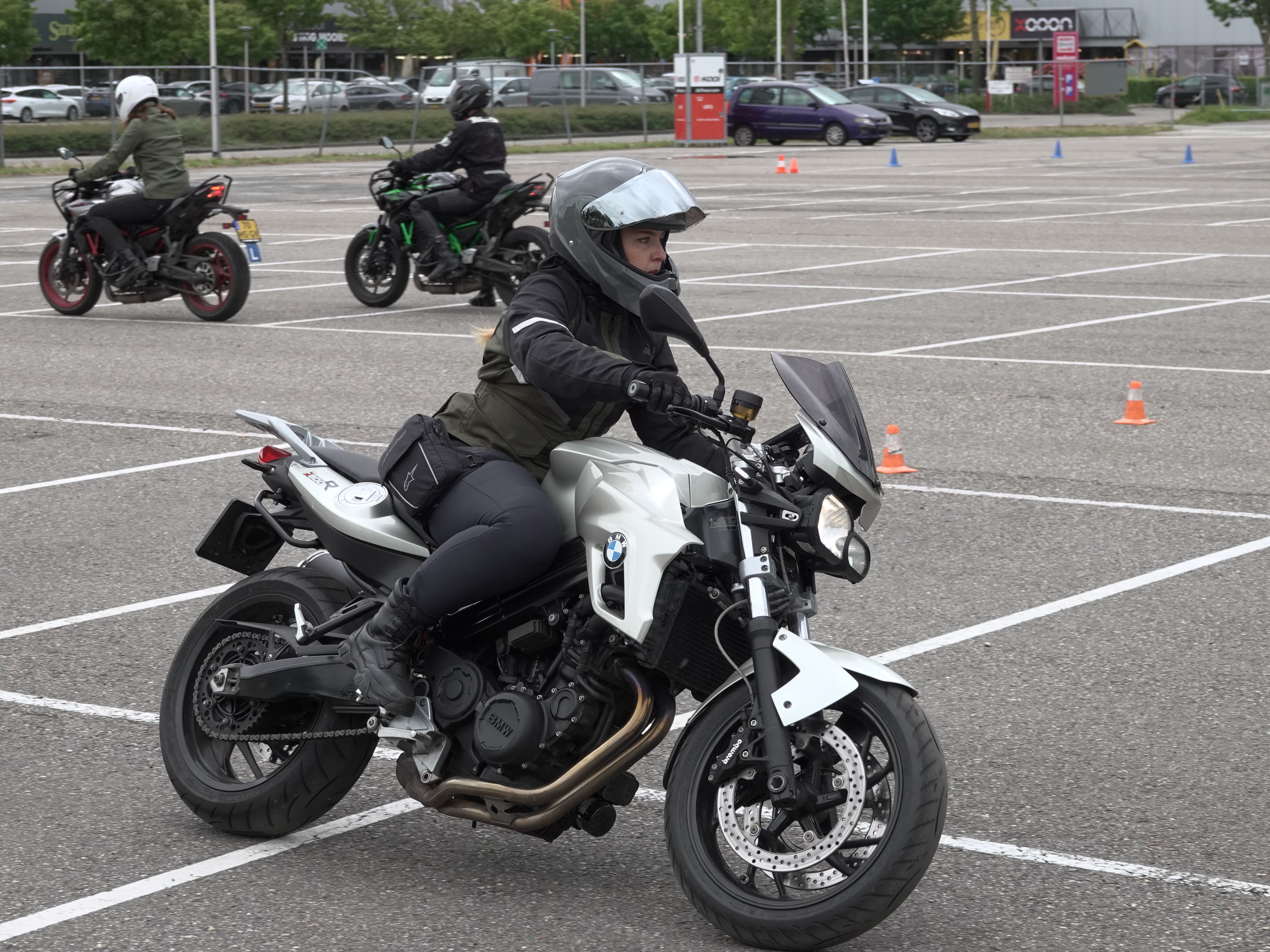 Motortraining leerlinge op motor