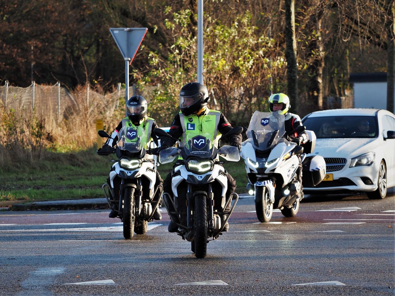 Motorrijden-kruispunt